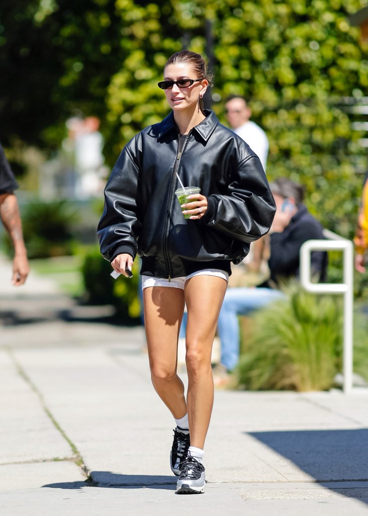 Hailey Bieber Embraces Lux Leather in Oversized Jacket & Nike Sneakers ...