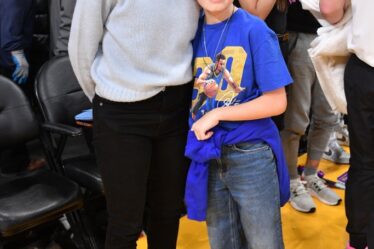 Jennifer Garner and her son Samuel Garner Affleck attend a basketball game between the Los Angeles Lakers and the Golden State Warriors at Crypto.com Arena on March 5, 2023, in Los Angeles.