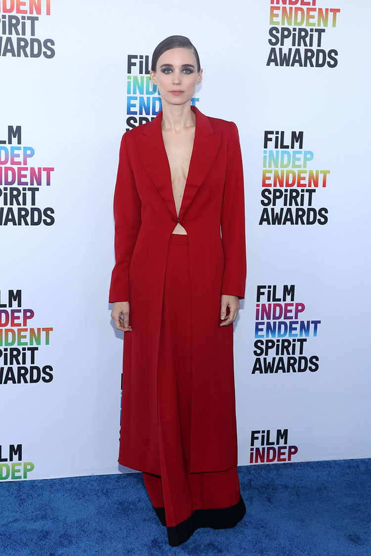 Rooney Mara Wore Alexander McQueen for Givenchy To The 2023 Film Independent Spirit Awards 

Givenchy Spring 1997