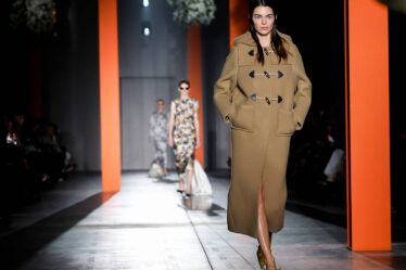 Kendall Jenner walks the runway for Prada Autumn/Winter 2023.