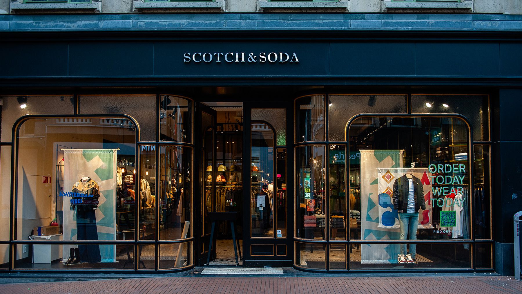 US Brand Management Firm Bluestar Alliance Buys Scotch & Soda Label