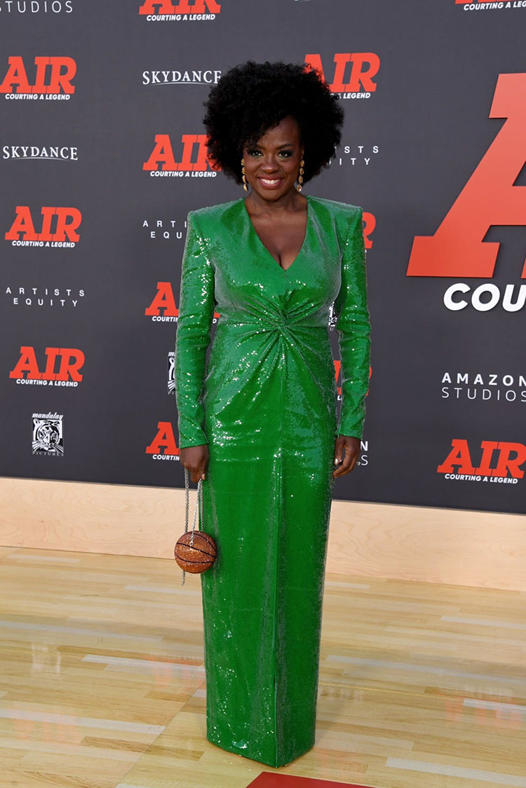 Viola Davis Wore Roland Mouret To The 'Air' LA Premiere

Roland Mouret Green Sequin dress
