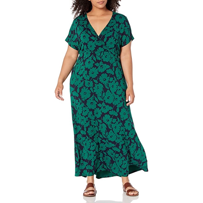 Amazon Essentials Women's Waisted Maxi Dress