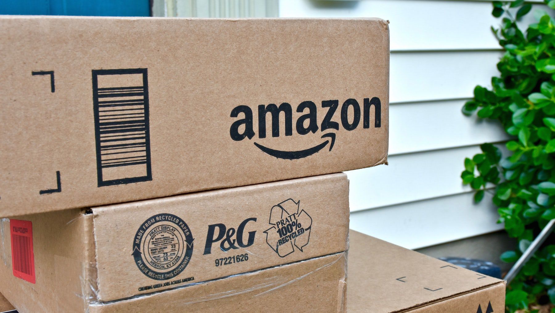 Amazon Reports Quarterly Revenue Above Estimates