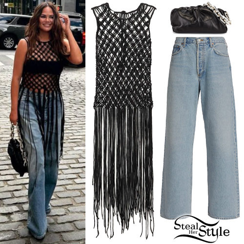 Chrissy Teigen: Macrame Top, Baggy Jeans