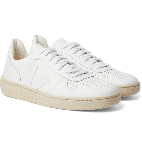 white veja sneakers