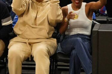 Queen Latifah, Eboni Nichols, Los Angeles Clippers Game,