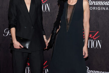 Sarah Paulson Joins Amanda Peet For The ‘Fatal Attraction' LA Premiere