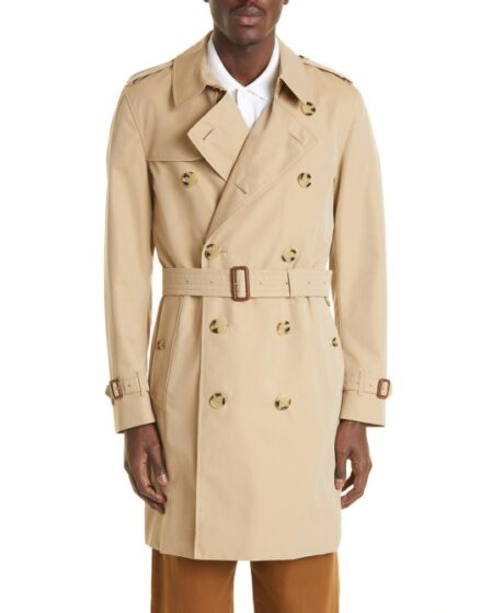 The 15 Best Trench Coats For Men In 2023 Will Help You Flex