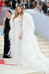 Gisele Bündchen at the 2023 Met Gala: Karl Lagerfeld: A Line of Beauty held at the Metropolitan Museum of Art on May 1, 2023 in New York, New York.