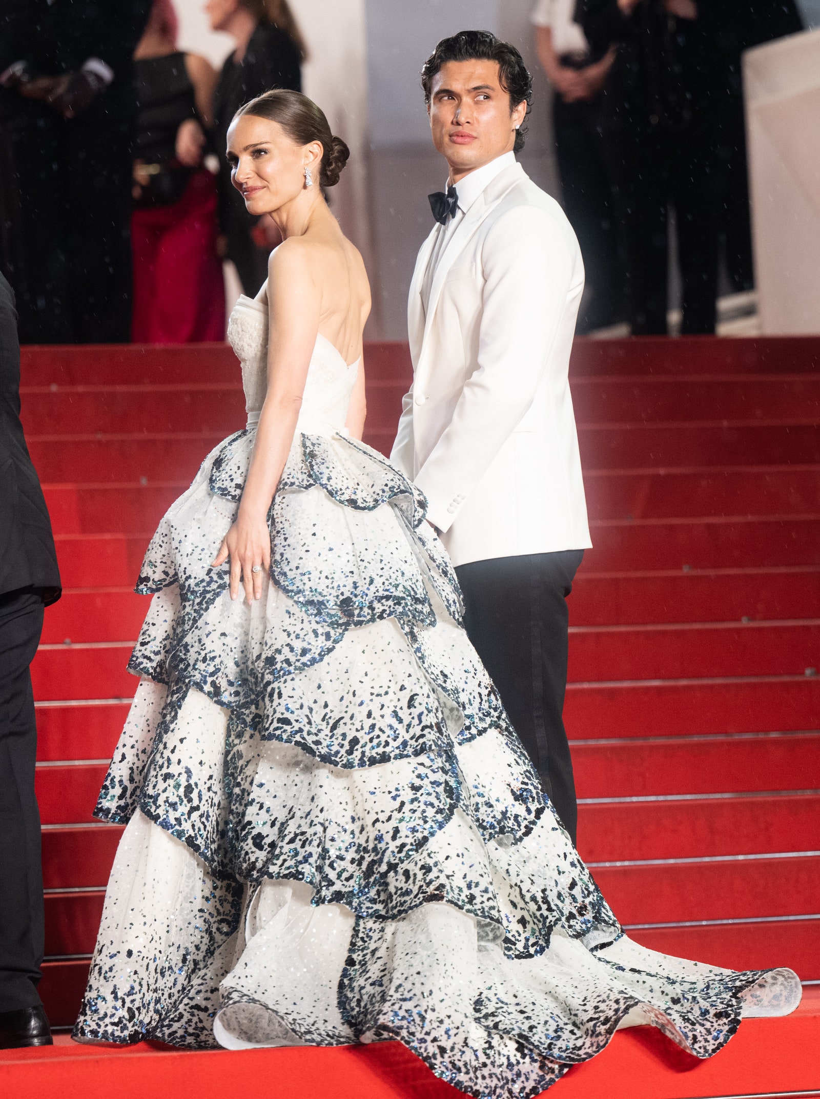 Natalie Portman Revived One of the MostFamous Dior Gowns of All Time on the Cannes Carpet