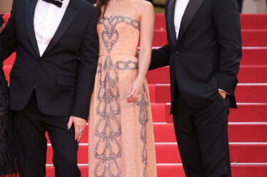 Alicia Vikander Wore Louis Vuitton To The ‘Firebrand (Le Jeu De La Reine)’ Cannes Film Festival Premiere