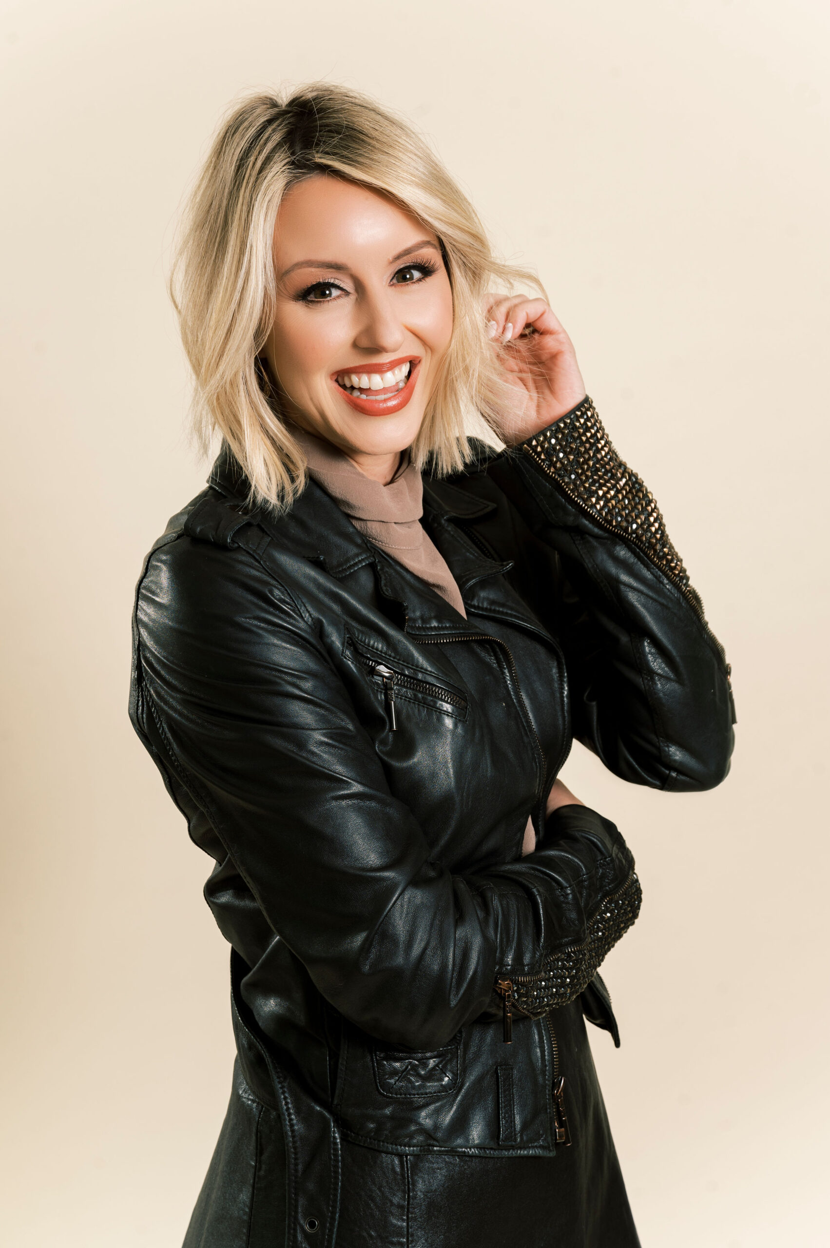 Anna Peters Talks Taking Risks & Career Growth - Bangstyle