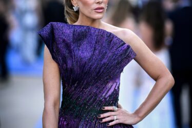 Kate Beckinsale attends the amfAR Cannes Gala 2023 at Hotel du CapEdenRoc on May 25 2023 in Cap d'Antibes France