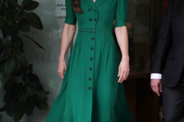 Kate Middleton, Anna Freud Centre, Suzannah London Dress, Alessandra Rich Slingback Pumps
