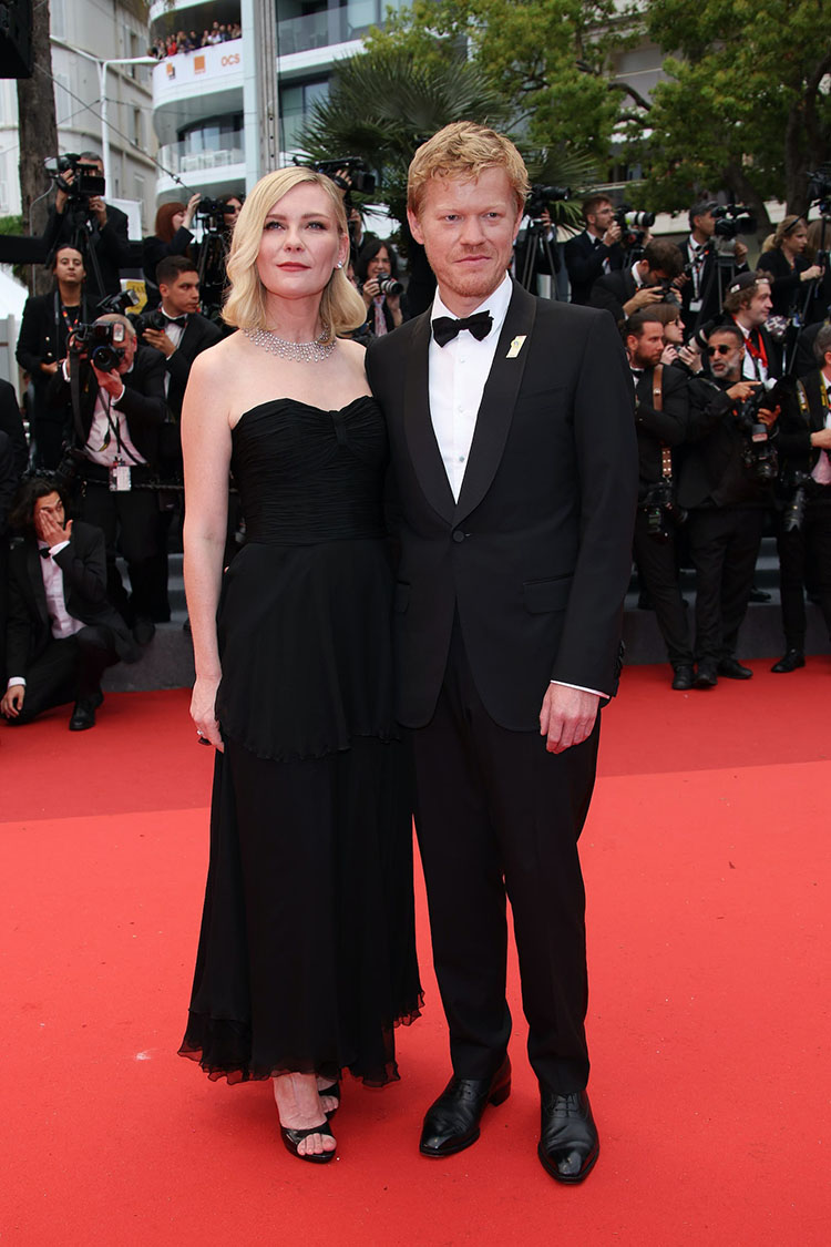 Kirsten Dunst Wore Vintage Chanel To The 'Killers Of The Flower Moon’ Cannes Film Festival Premiere