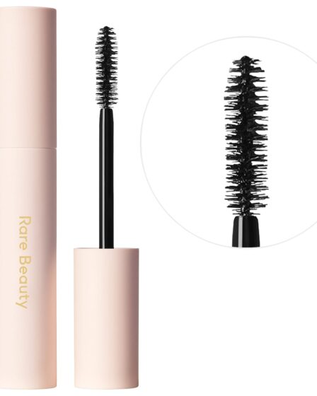 What Is Mascara Cocktailing? Meet TikTok’s New Favorite Way to Get Long Lashes