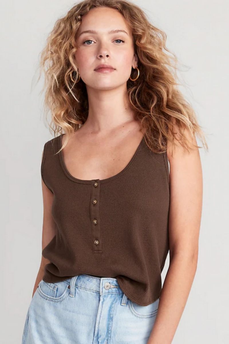 Henley cropped tank top, part of the Old Navy summer clothes collection.
