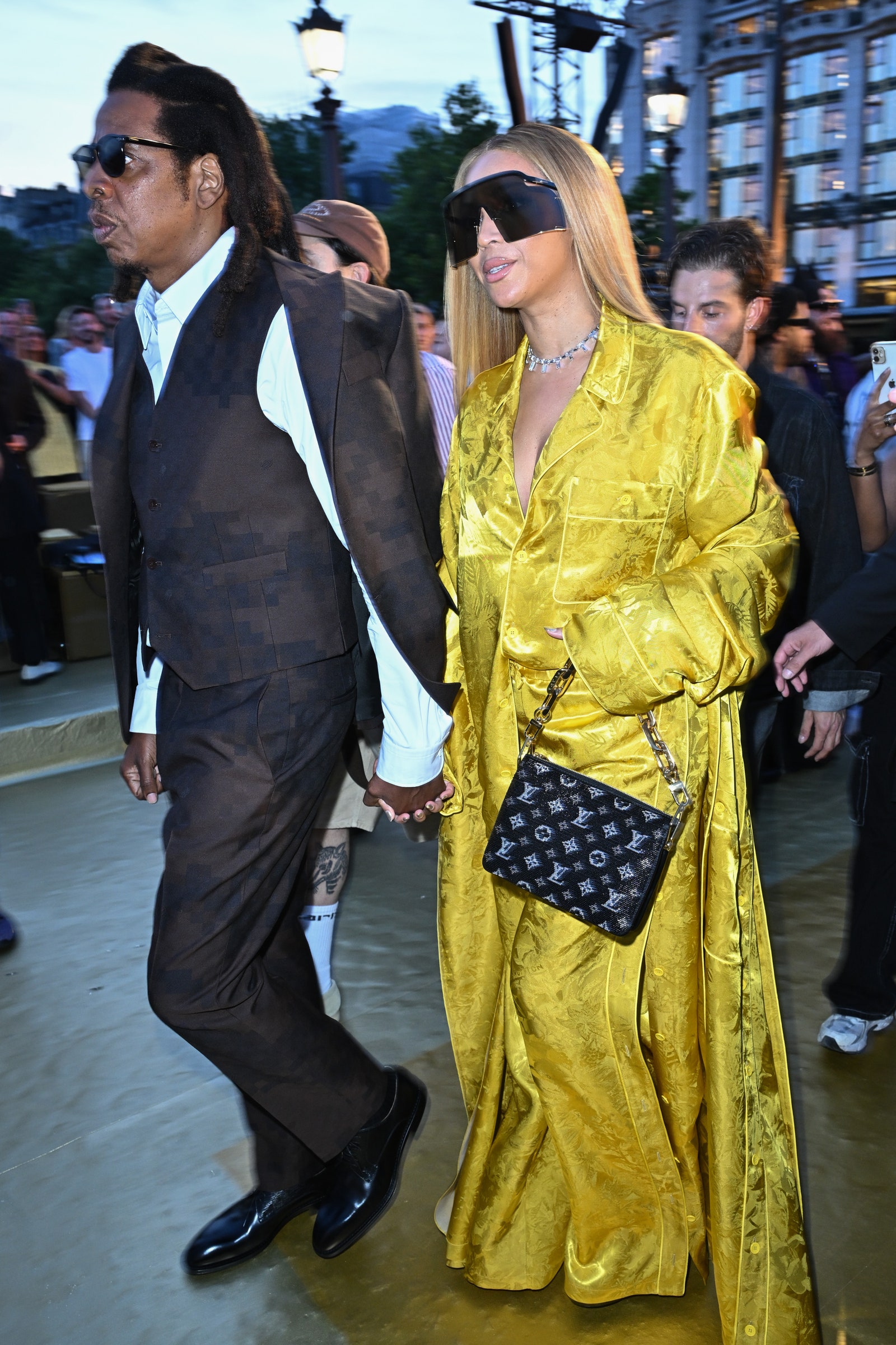 Beyonc and Jay Z at Louis Vuitton