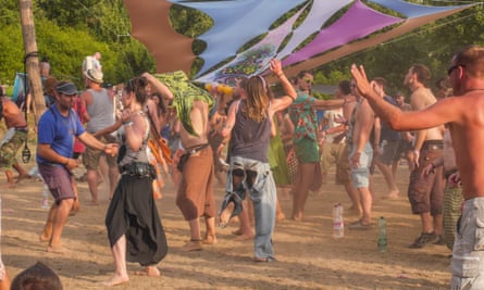 Dancers at the Sun festival