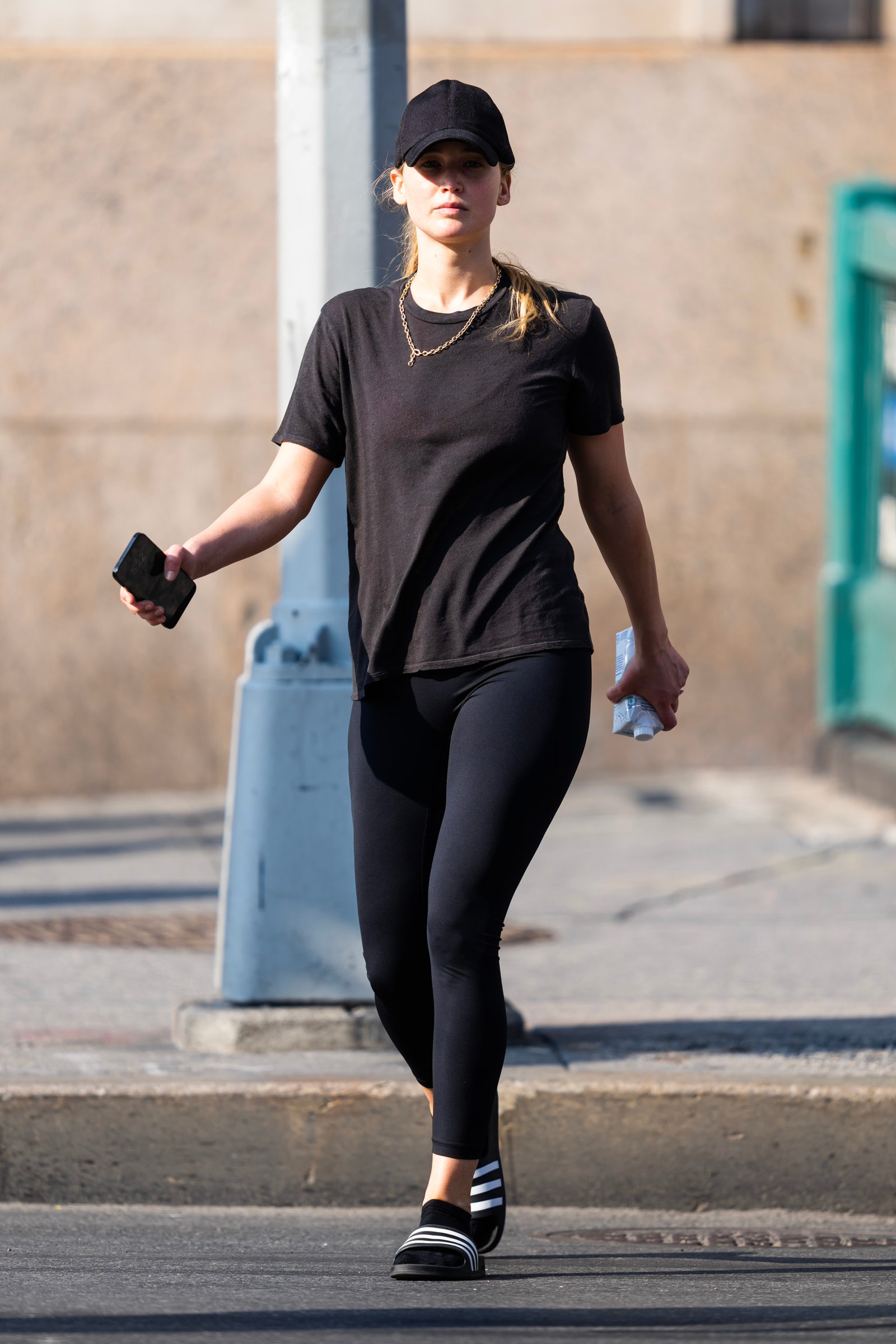 NEW YORK NEW YORK  JUNE 02 Jennifer Lawrence is seen in the West Village on June 02 2023 in New York City.