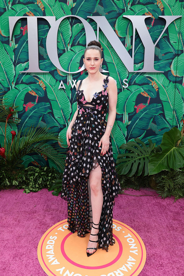 Rachel Brosnahan Wore Versace To The 2023 Tony Awards

Versace Pre-Fall 2023

Rachel Brosnahan, Versace, 2023 Tony Awards, Rachel Brosnahan Versace, Rachel Brosnahan 2023 Tony Awards, Versace Pre-Fall 2023, 