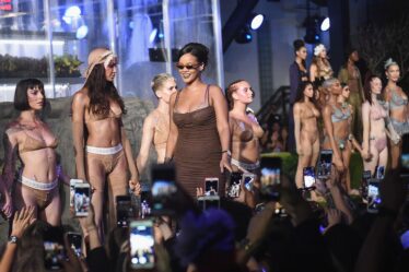 Rihanna Steps Down as CEO at Her Savage X Fenty Lingerie Brand
