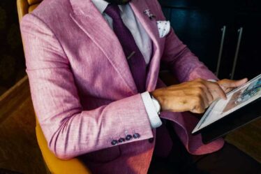 Shop Frame Flattering Bespoke and Custom-tailored Suits Vancouver
