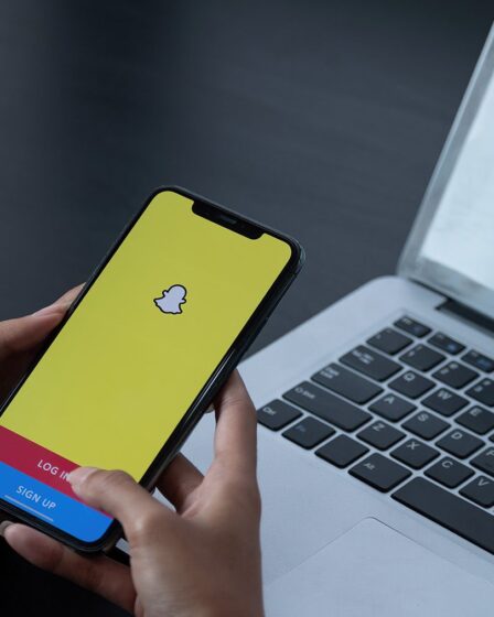 Snap Uses AI Chatbot to Refine Its Ad Business