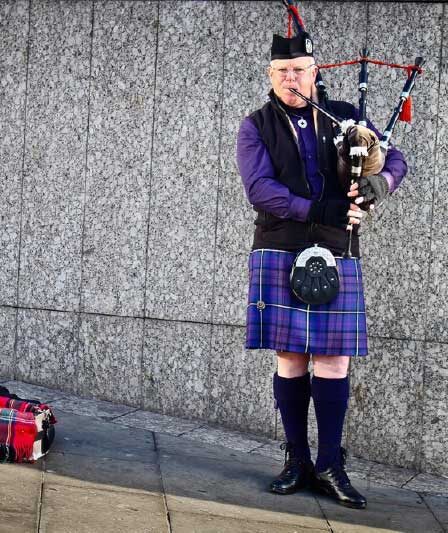 The Scottish Kilt: Why Do Scottish Men Wear Kilts