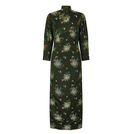Green silk floral, £280, circavintage.com SLEEVES