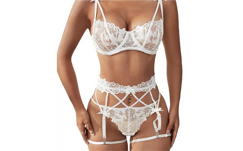 Piece Mesh and Lace Set