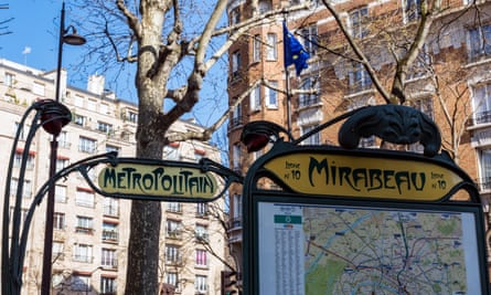 Paris Métro sign at station Mirabeau.