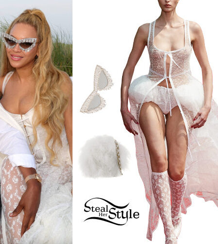 Beyoncé: White Lace Outfit