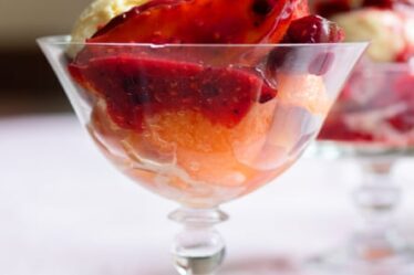 Fruity: peach, raspberry and redcurrant sundae.