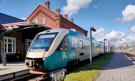 An Esbjerg-bound train stops at Ribe.