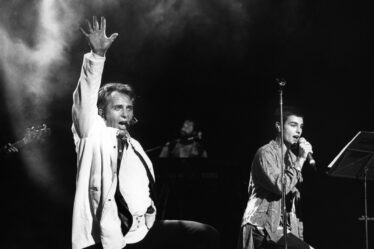 On stage with Peter Gabriel in 1993