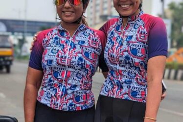 Why You Should Give Custom Cycling Jerseys A Try