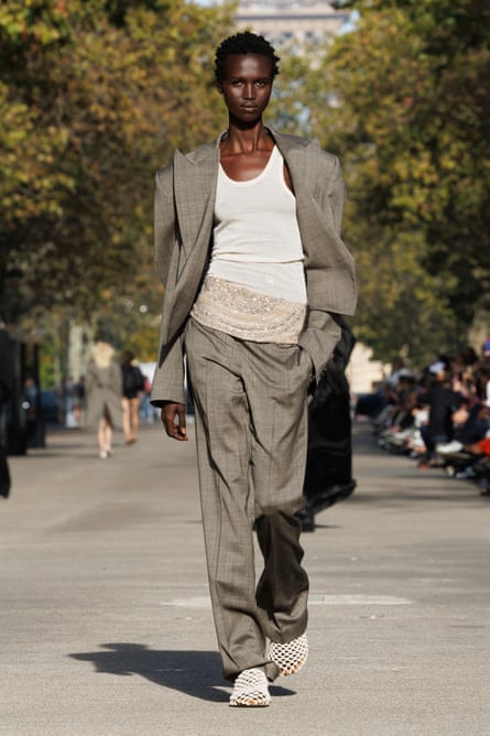 A model in a slouchy suit and vest