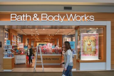 Bath & Body Works Trims Sales Forecast as Demand Slows Into Holiday Season