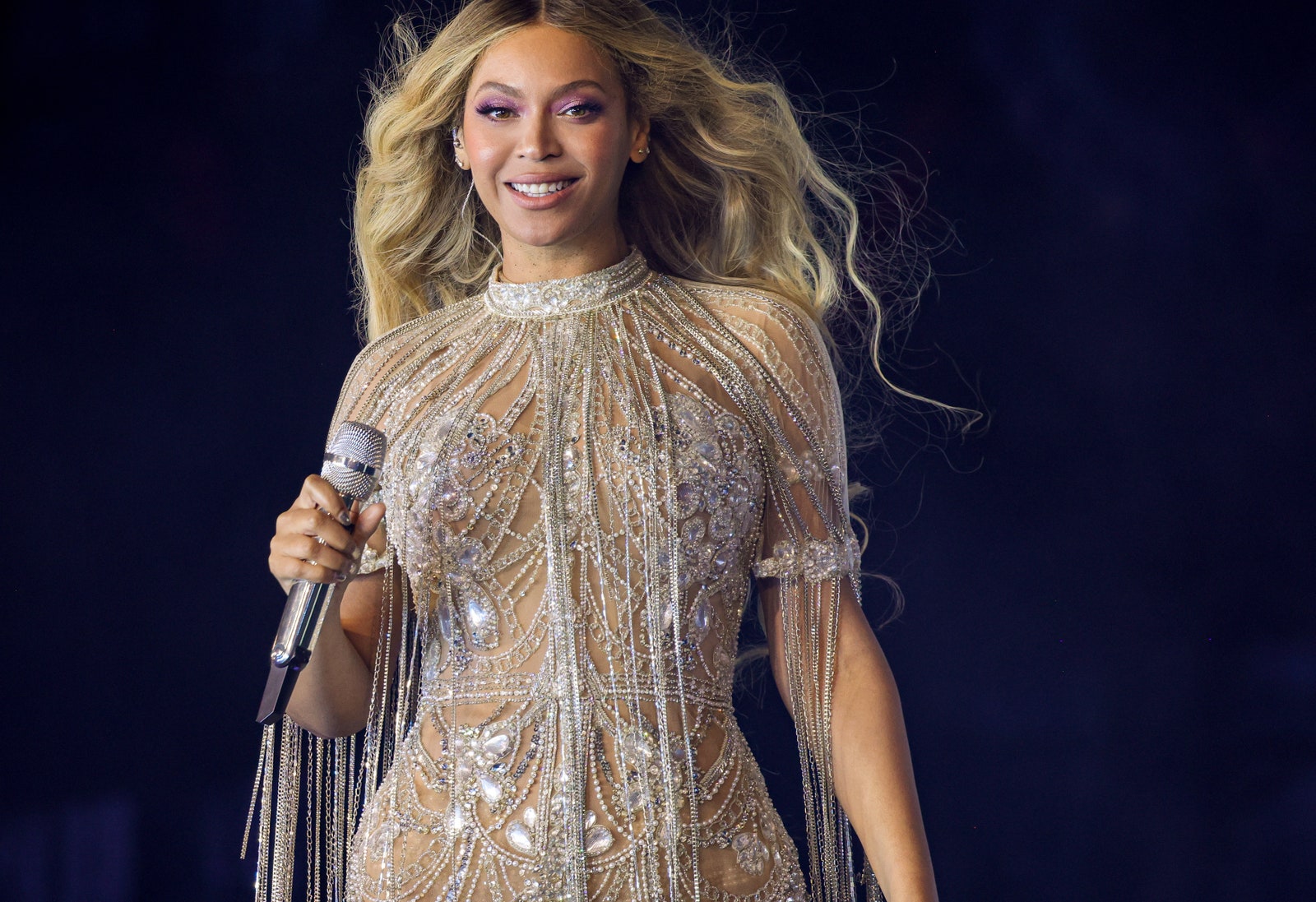 Beyoncé’s Mom Tina Knowles Called out Ignorant Comments About Her ...