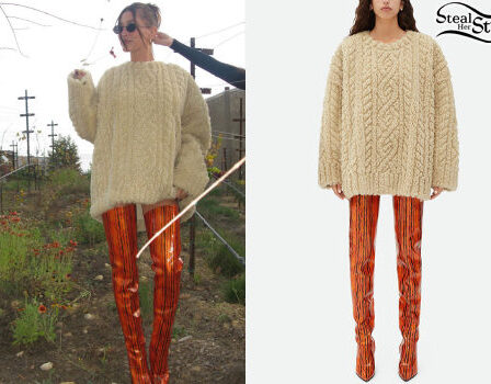 Hailey Baldwin: Beige Sweater, Orange Boots