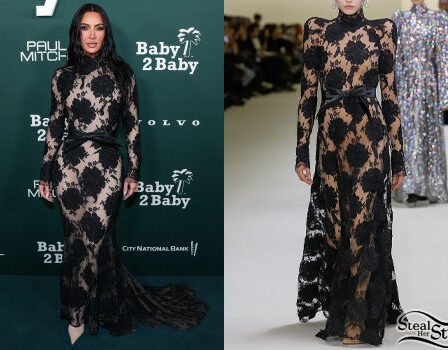 Kim Kardashian: Black Lace Dress