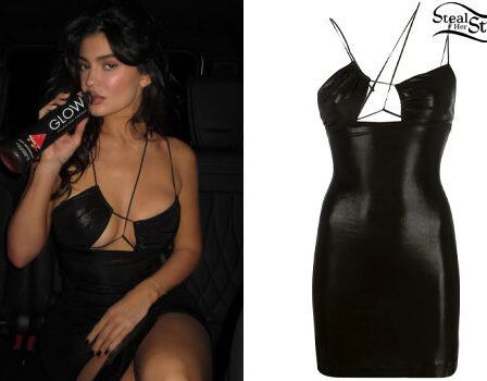 Kylie Jenner: Black Mini Dress