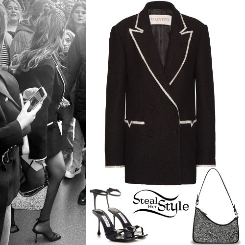 Selena Gomez: Embellished Blazer, Strappy Sandals