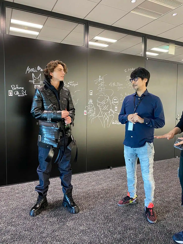 Timothée Chalamet Wore Junya Watanabe Visiting Hideo Kojima In Japan

Belt jacket