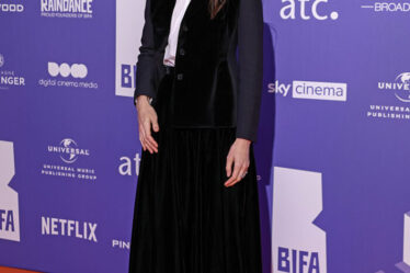 Katherine Waterston Wore Dior To The 2023 British Independent Film Awards 