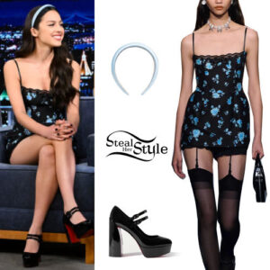 Olivia Rodrigo: Floral Dress, Black Pumps - Fashnfly