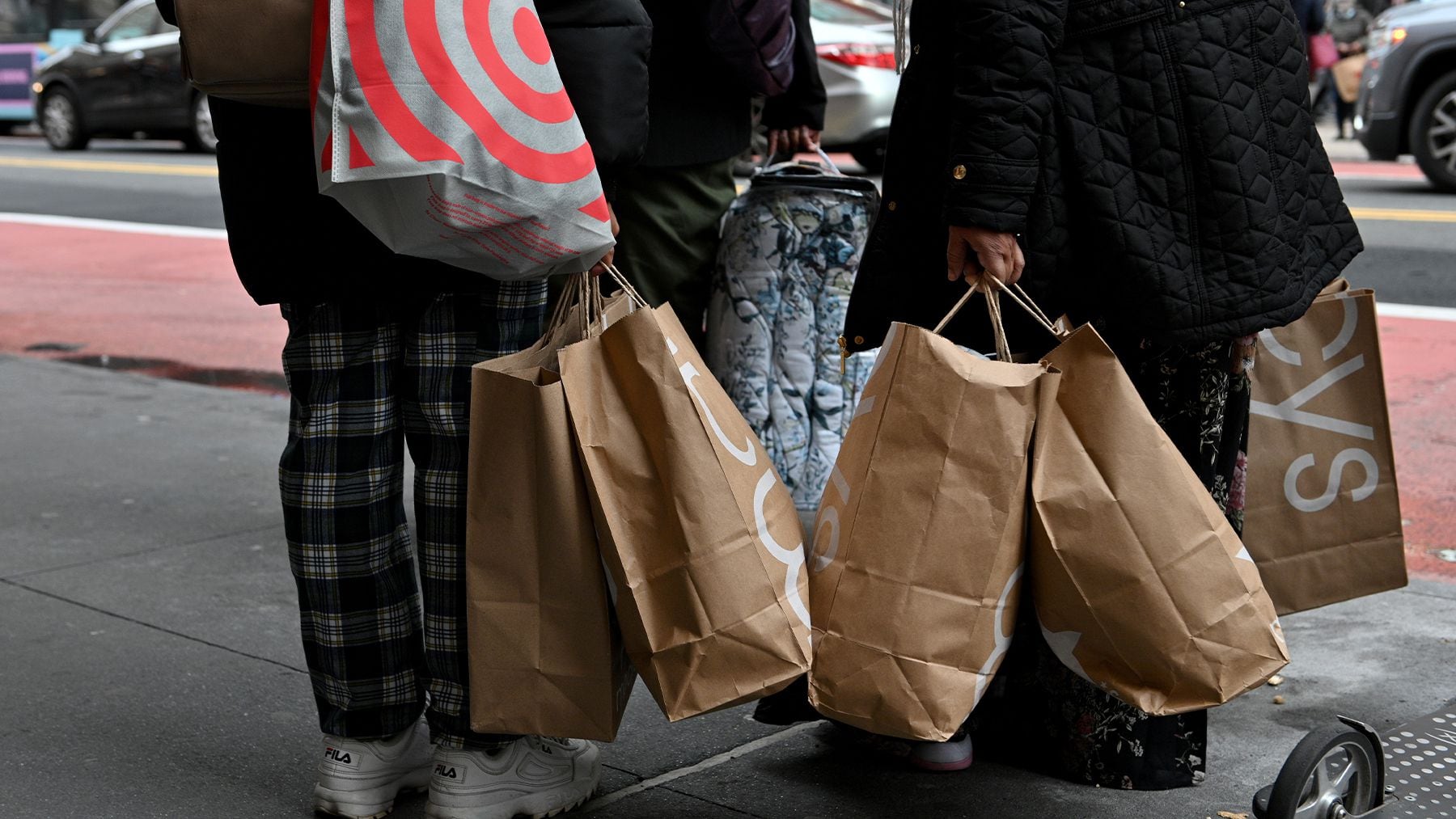 US Retail Sales Unexpectedly Rise in Solid Start to Holidays