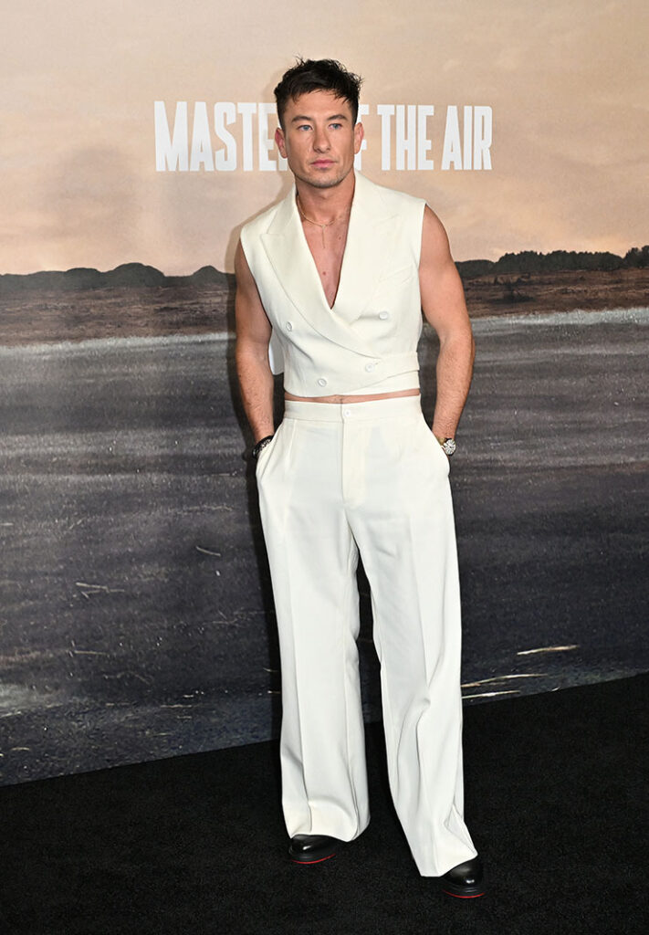 Barry Keoghan Wore Dolce & Gabbana To The 'Masters Of The Air' LA Premiere

Barry Keoghan, Dolce & Gabbana, Masters Of The Air LA Premiere, Masters Of The Air, Barry Keoghan Dolce & Gabbana, Barry Keoghan Masters Of The Air LA Premiere, Barry Keoghan Masters Of The Air, Barry Keoghan Vest, Dolce & Gabbana Spring 2024, 